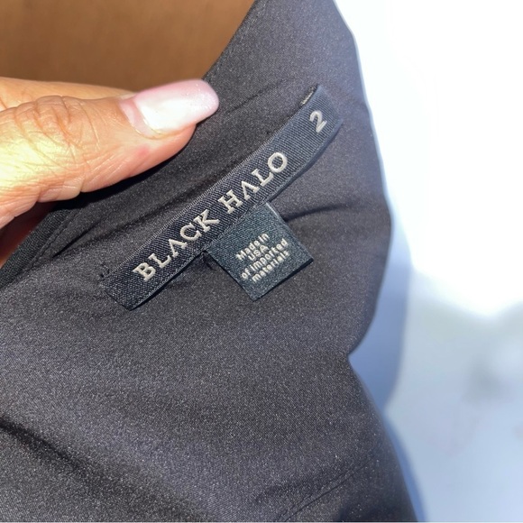 Black Halo Honey Cutout Jumpsuit in Black size 2 - Picture 12 of 12